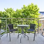 Apartment - Roza Wiatrow