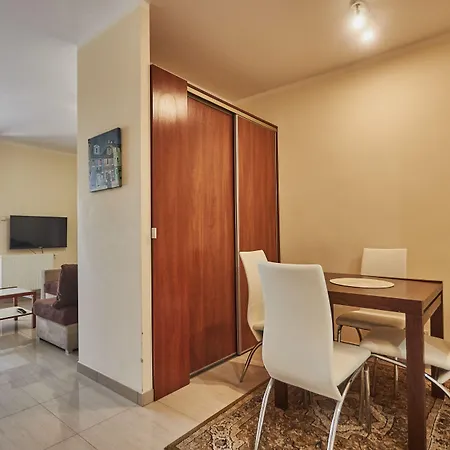 - Roza Wiatrow * Świnoujście