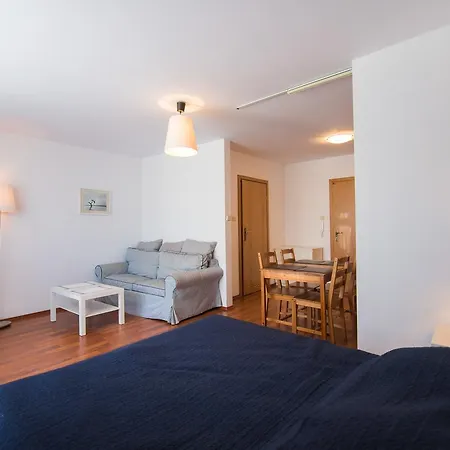 - Roza Wiatrow * Świnoujście